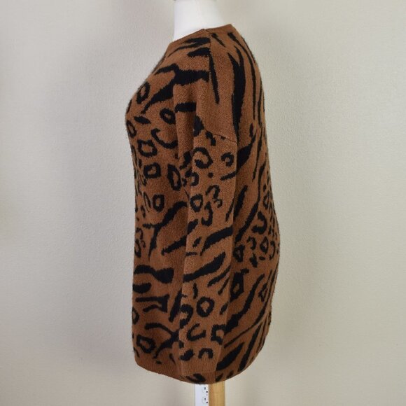 Line & Dot RILKE Animal Print Sweater Tunic Dress 2X - Picture 4 of 7
